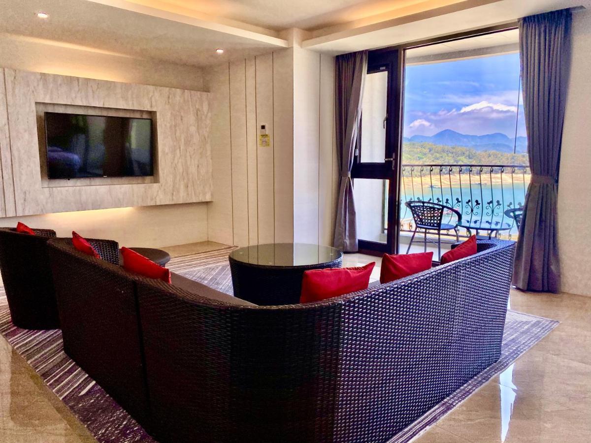 Ming Yue Hu Hotel Юйчи Экстерьер фото