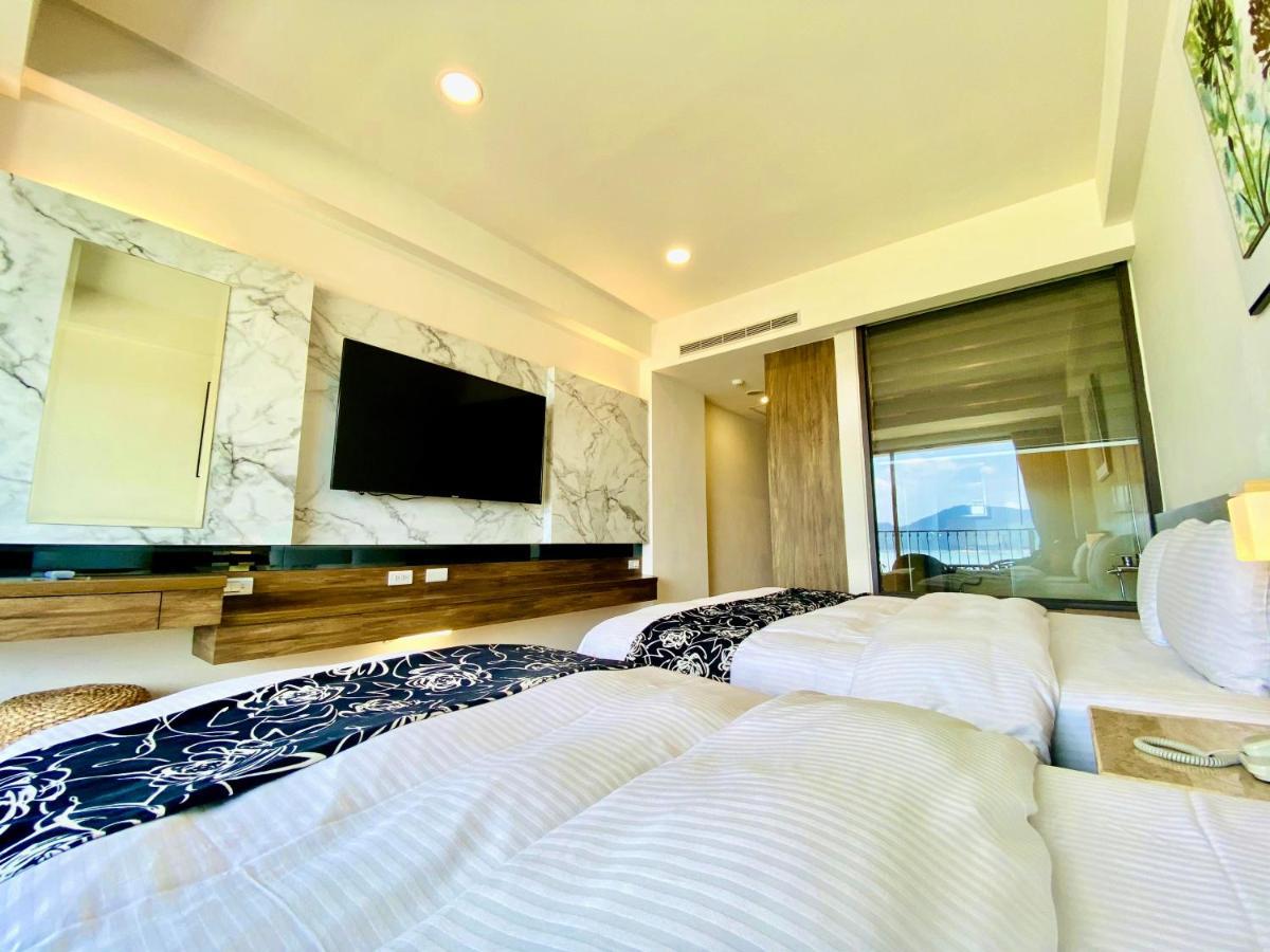 Ming Yue Hu Hotel Юйчи Экстерьер фото